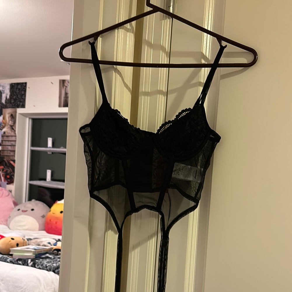 Black Lace Bustier